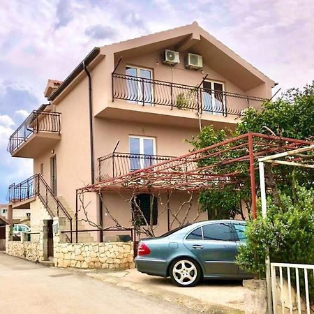 Apartments By The Sea Grebastica, Sibenik - 4881 Baselovici Dış mekan fotoğraf